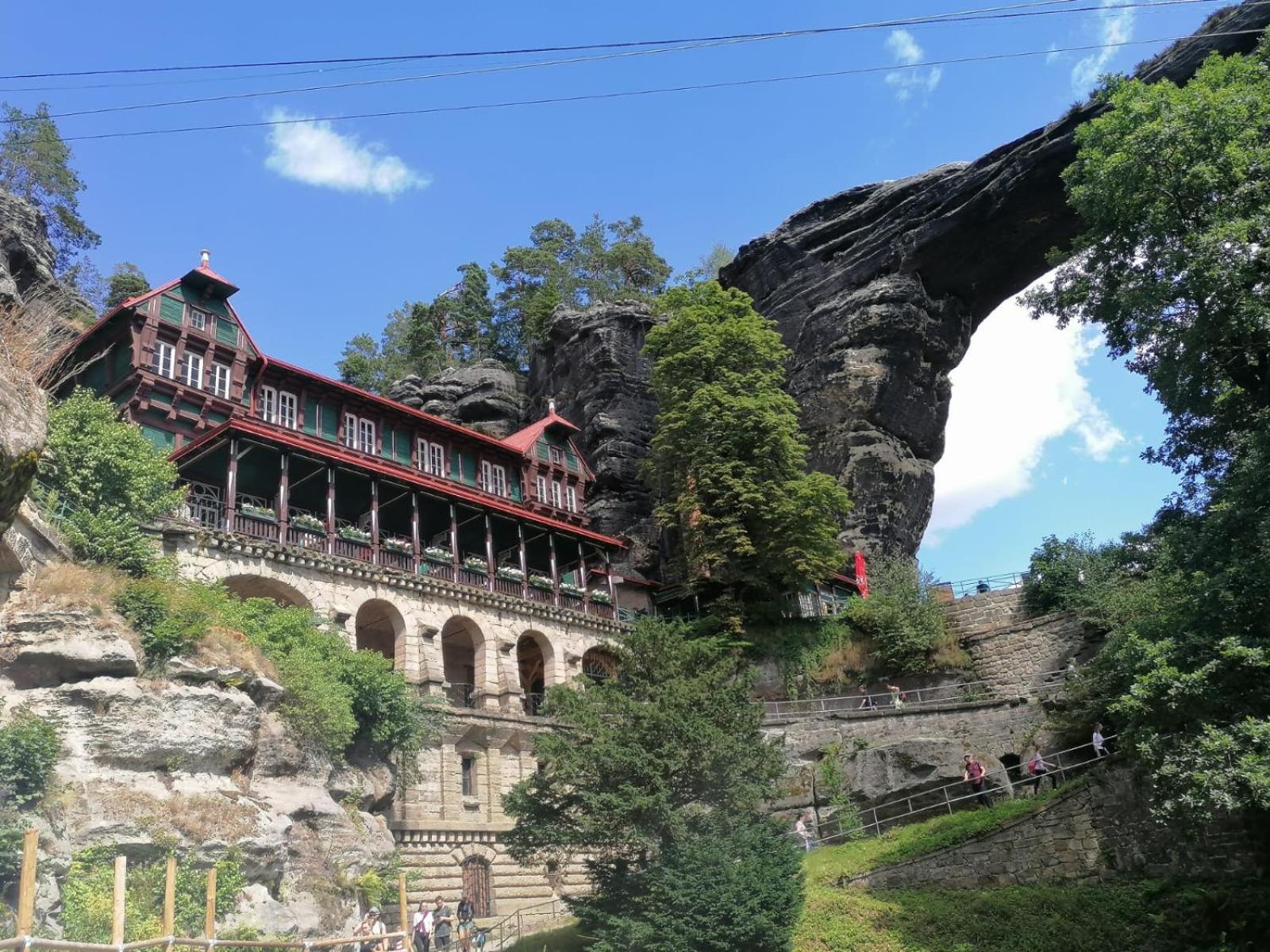 Pod Chlumem - Utulny Byt V Blizkosti Centra Decin Exterior photo